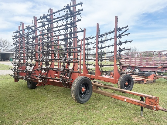 Marten 40ft 16 Bar Harrow. Fair Condition