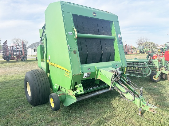 John Deere 569 Round Baler Approx 12,000 Bale