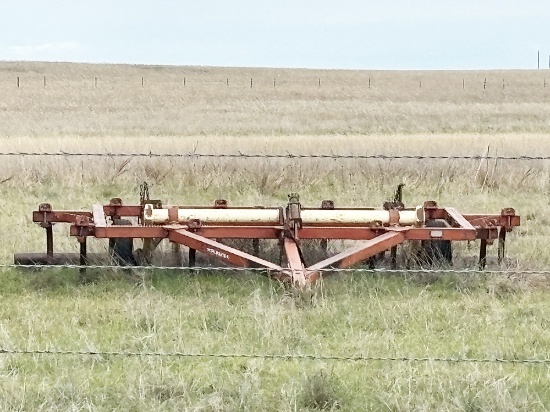 Krause 12 Shank Chisel Plow, pull type