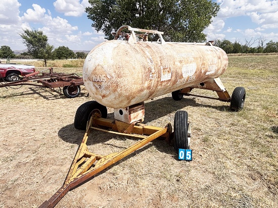 Anhydrous Tank, 4 Wheel Trailer