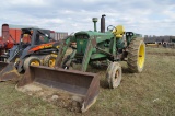 JD 3010 TRACTOR W/LOADER