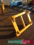Big bag lifter with JCB fittings