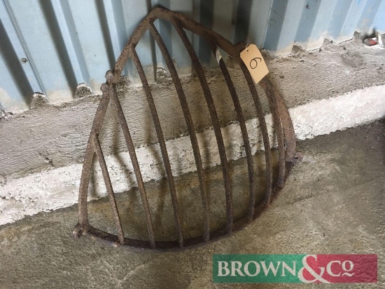 Cast iron hay rack