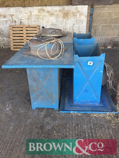 4No. Bale stack thunderbox driers