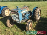 Ford 2000 2wd tractor. Non-runner incomplete. Reg No: OIN 193. Non-runner.