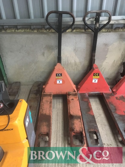 Chadwick pallet truck