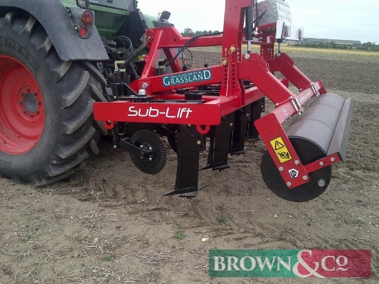 Weaving Grassland Subsoiler