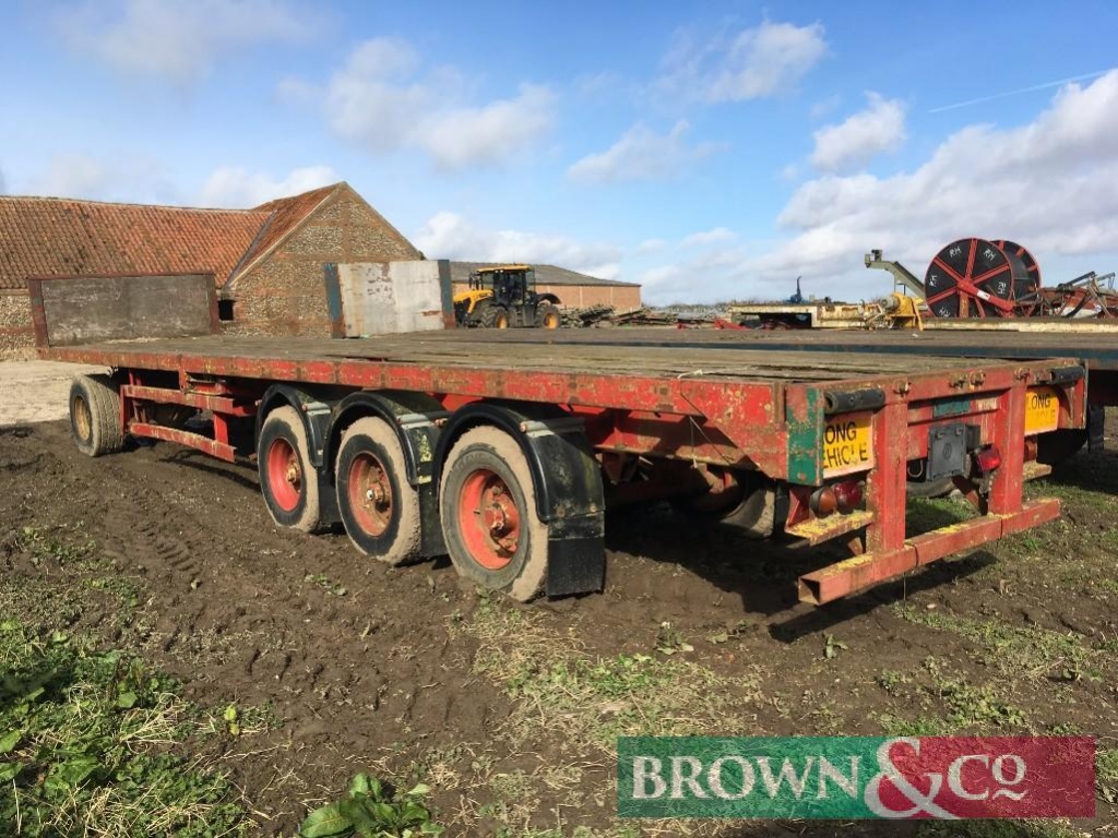 Craven Tasker 40ft Articulated Straw Trailer | Commercial Trucks Commercial  Truck Trailers Flatbed Trailers | Auctions Online | Proxibid