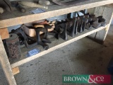 Quantity of cobblers tools