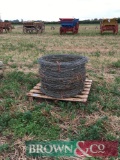 Quantity of barbed wire