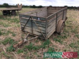 Single axle wooden livestock trailer