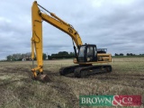 JCB JS200 LC 20t excavator. 9.5m boom on metal tracks comes with two buckets. Hours: 19,087. Serial