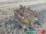 Beet bucket with McConnel attachments