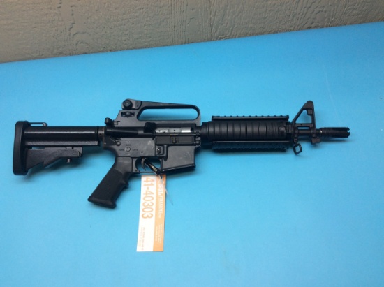 Colt M16 A2 5.56mm Rifle with fully auto/semi auto options, features a coll