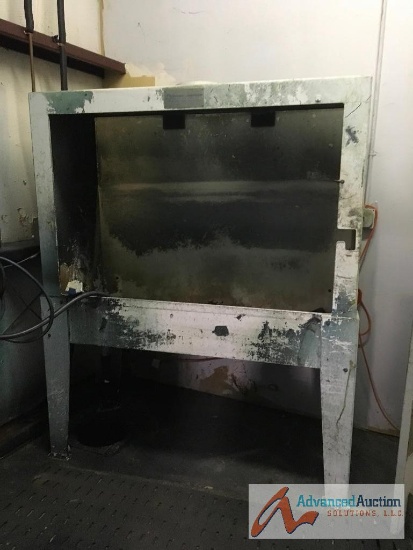 Wash rack with light