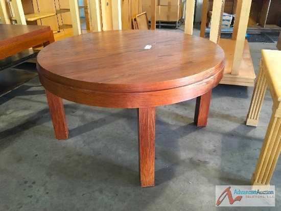Round Table