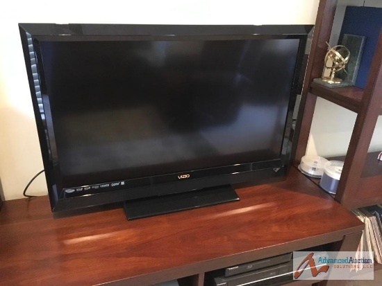 Visio 37 inch Flat Screen TV