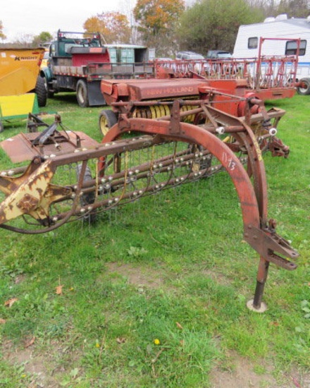 New Holland 259 rollbar rake