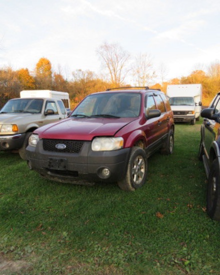 2006 Ford Escape 106,723 miles vin#1FMYU9314KC49667 title