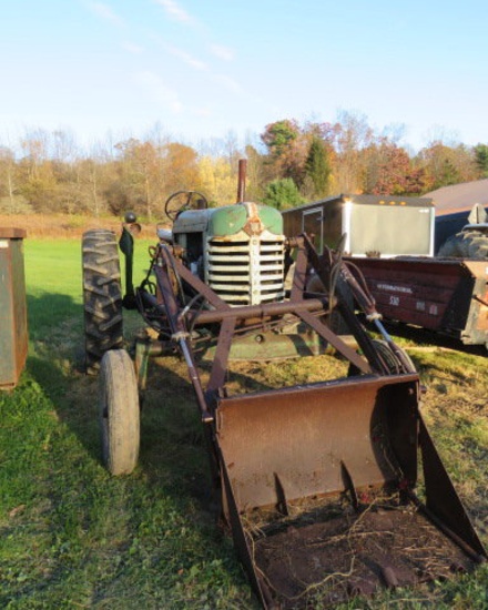 Oliver Super 88 tractor with bucket