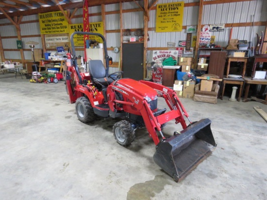 Massey Ferguson TLB GC2410 4wd