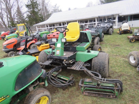 JD Reel mower 3235 Yanmar Diesel 2375 hrs 4wd