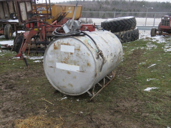 300 gallon diesel fuel tank w/pump