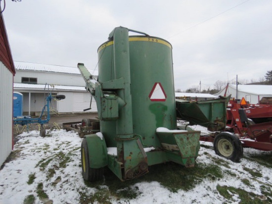 JD 750 Grinder mixer