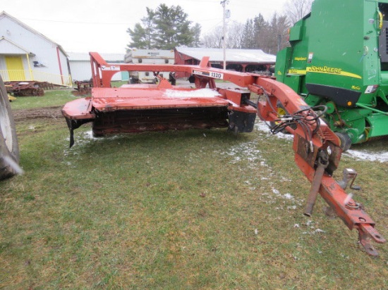 Hesston 1320 disc bine