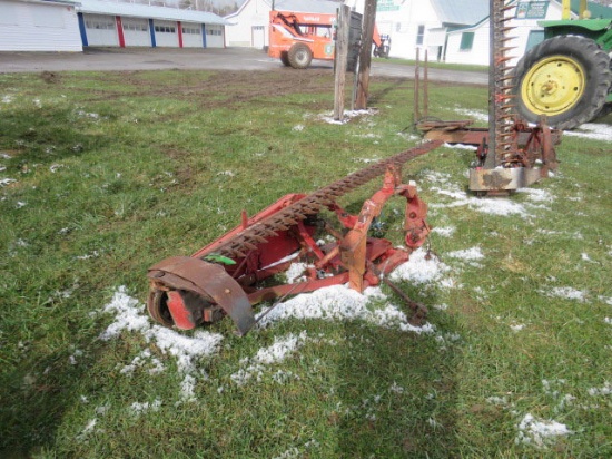 Case IH 1300 sicklebar mower