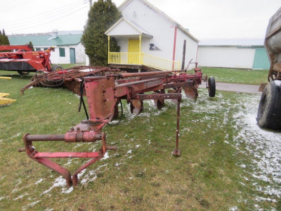 MF 88 5btm plow