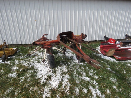 Kuhn KH40 4 star tedder