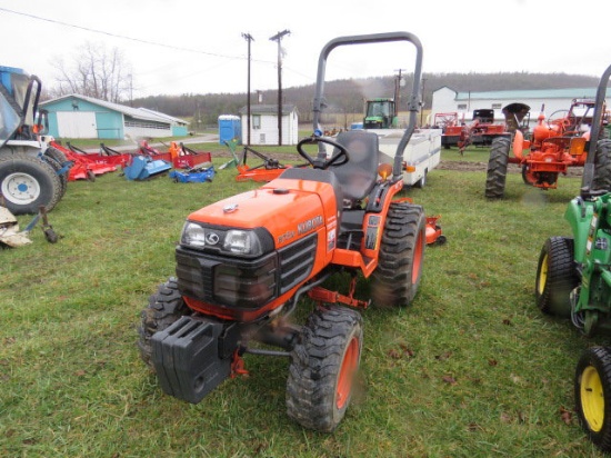 Kubota B7510 tractor w/JD 420 loader hydro