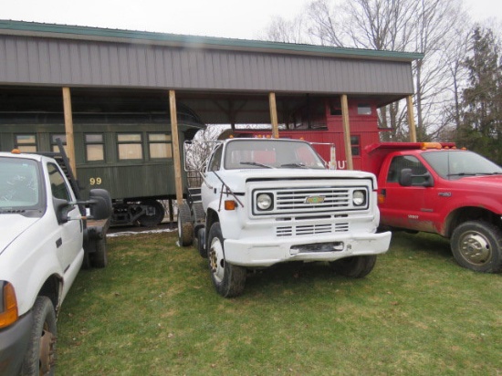 1988 Chevy C70 truck run 26359 miles w/title