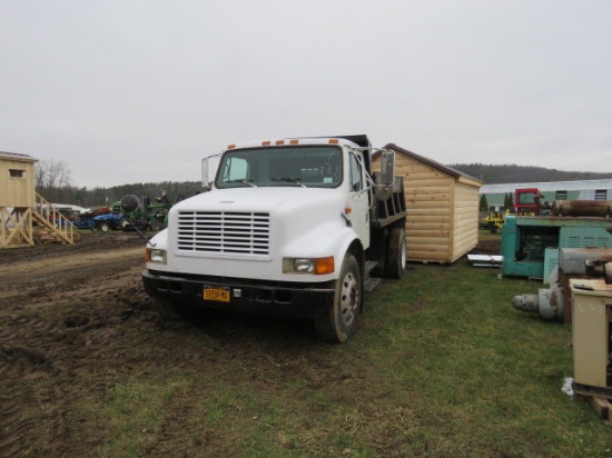 2001 International 470 dump truck