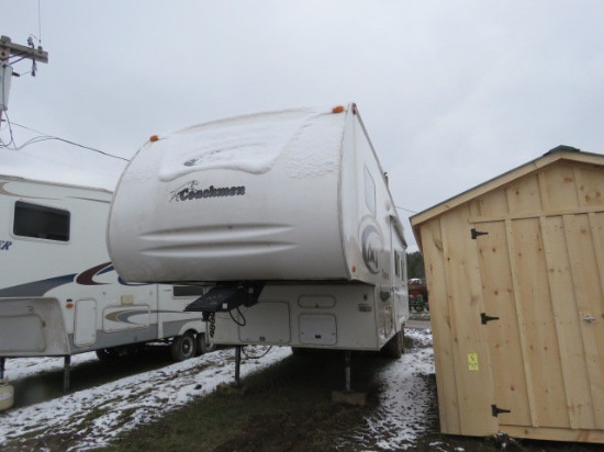 2002 Coachman Chaparral 5th Wheel camper w/3 bunk beds