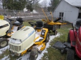 Cubcadet 2166 Lawn mower wagon & snowblower