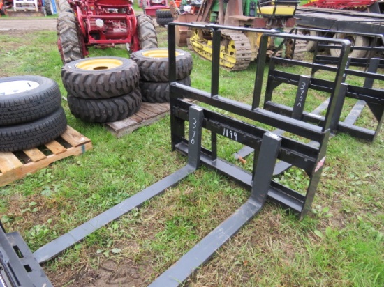 skidsteer pallet forks max capacity 4200lbs