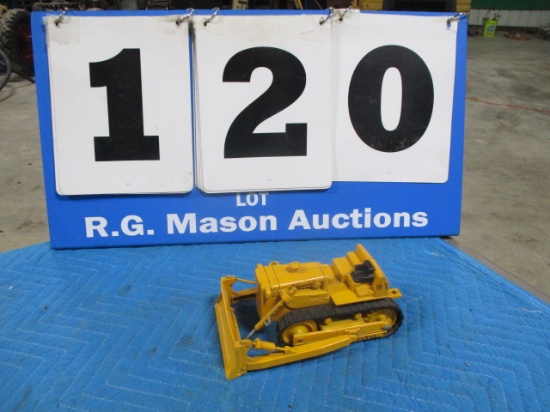 International dozer toy