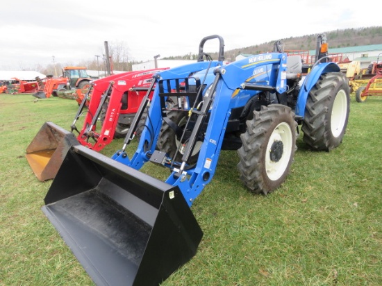 NH workmaster 70 w/NH 6117L Loader 176.8 miles