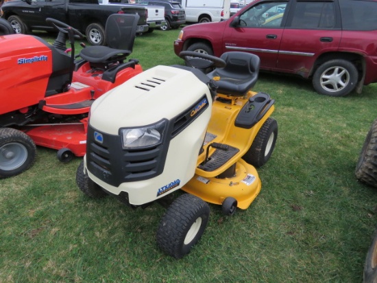 Cubcadet LTX 1040 Lawn Mower