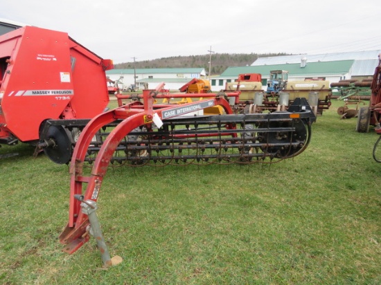 Case  960 Rake