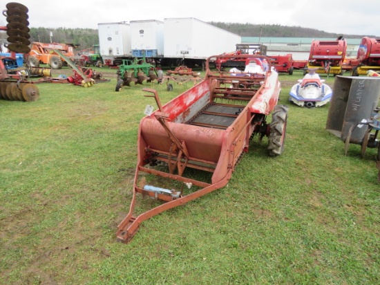 ground driven manure spreader