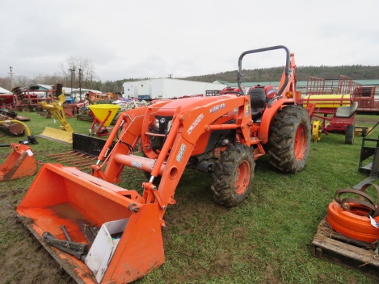 Kubota MX5200 w/Kubota LA1065 & Kubota BH92