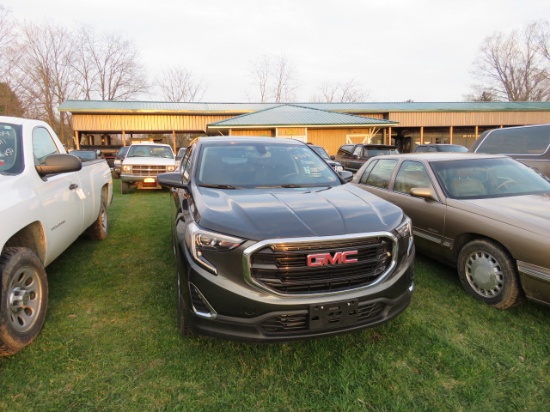 2018 GMC Terrain SLE 10195 miles vin#3GKA1MEV3JL277645 In 10567211