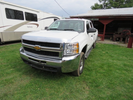 08 chevy white 3500HD 4door 262795K 1GCEC14C782255565 MV50 Ins#10692738