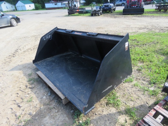 TOMAHAWK 72" SKIDSTEER BUCKET