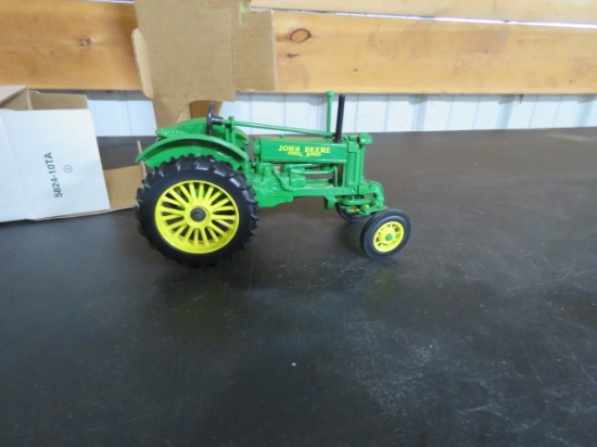 JOHN DEERE B-40 TO CYLINDER 60TH ANNIVERSARY 1936-1996 IN BOX