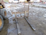 SKIDSTEER PALLET FORKS