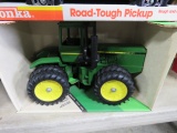JOHN DEERE 4 WHEEL DRIVE TRACTOR